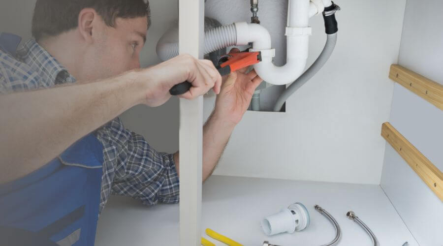 Expert burst pipe repair services in Bennett, NC